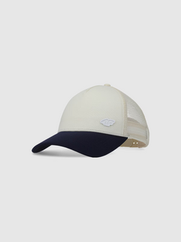 CZAPKA Z DASZKIEM U401