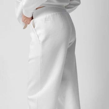 Spodnie dresowe z szerokimi nogawkami damskie Outhorn